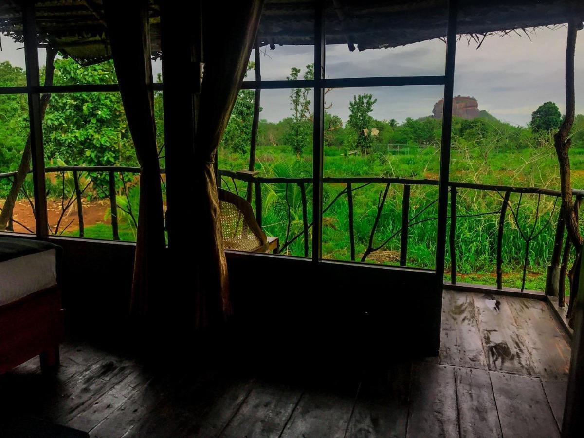 Chena Huts Eco Resort Sigiriya Exteriér fotografie